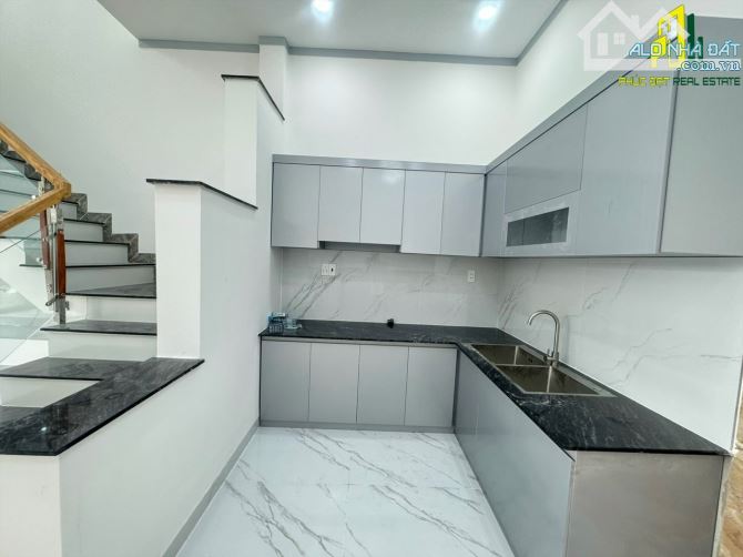 CHÍNH CHỦ GỞI BÁN NHÀ 1 TRỆT 1 LẦU KDC BỬU HÒA, DT 64M2, ĐƯỜNG NGUYỄN THỊ TỒN, SHR - 1