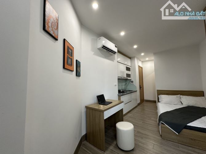 CCMN MIẾU ĐẦM 49M2 *5,2M MT * 9 TỶ 7T THANG MÁY - LÔ GÓC - 2 MẶT THOÁNG - 10P KHÉP KÍN - 2