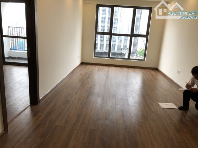 Cho thuê căn hộ cao cấp 17T - KĐT Trung Hòa, 120 m². 3 phòng ngủ đồ cơ bản. - 3