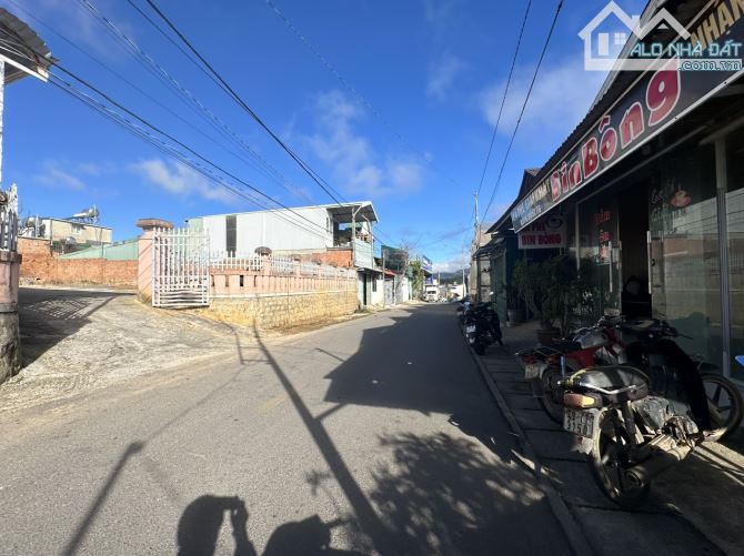 Hạ Giá Bán Nhanh Nhà Mặt Tiền Phường 8 315m2 Ngang 10m  Cách Chợ Đà Lạt 3 Phút Đi Xe - 3