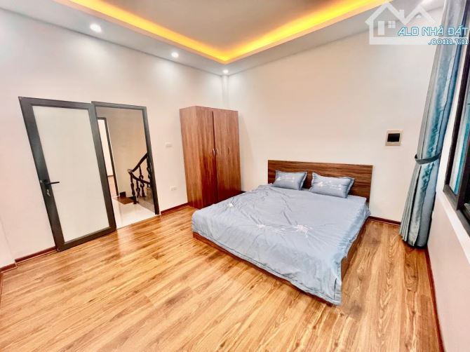 Bán nhà Kim Giang , Hoàng Mai, DT: 40m² x 5 tầng, gần ô tô tránh, giá chào 7,35  tỷ - 3