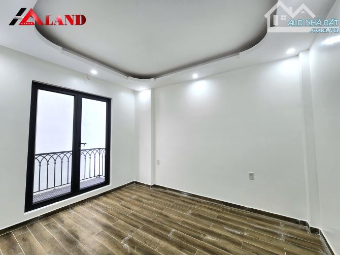 Chủ gửi bán căn nhà 3 tầng độc lập sân cổng phố Phương Lưu Vạn Mỹ Đà Nẵng - 4