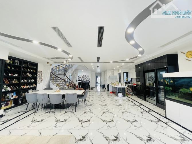 ⚜️ Siêu Apartment Đường Bưởi, 300m2 10 Tầng Thang máy, MT 9m, 52 Căn hộ, Ô tô tránh, Chỉ - 4