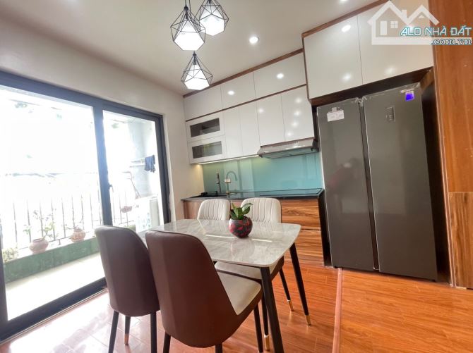 bán nhanh căn hộ 65m -2 ngủ - full nội thất cao cấp chung cư Thanh hà cienco5 giá 2.x tỷ - 4