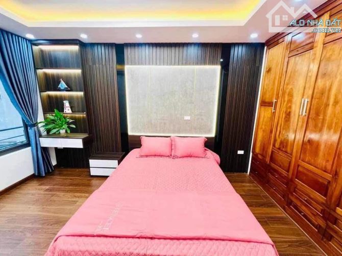 BIỆT THỰ VIP NHẤT QUẬN TÂY HỒ - BIỆT THỰ VƯỜN ĐÀO - DIỆN TÍCH 203M2 - 4 TẦNG - 95 TỶ - 5