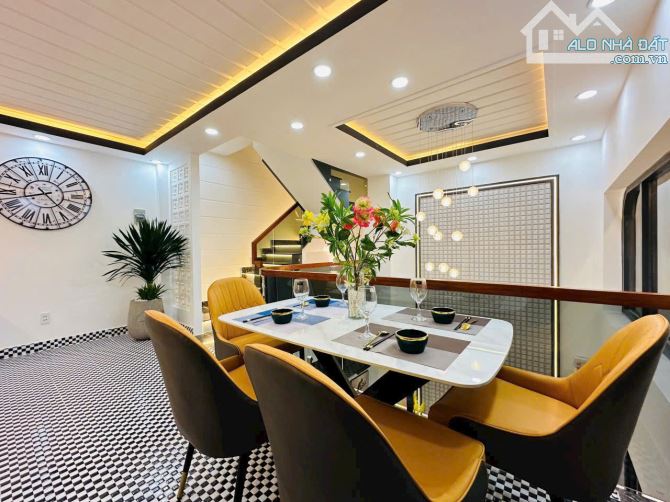 🆘Lên Sóng Cặp Siêu Phẩm Hẻm Xe Hơi🆘Cây Trâm Phường 8🆘4 Lầu 4Pn 3WC🆘5,8 TỶ - 6