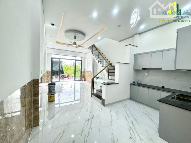 CHÍNH CHỦ GỞI BÁN NHÀ 1 TRỆT 1 LẦU KDC BỬU HÒA, DT 64M2, ĐƯỜNG NGUYỄN THỊ TỒN, SHR - 6