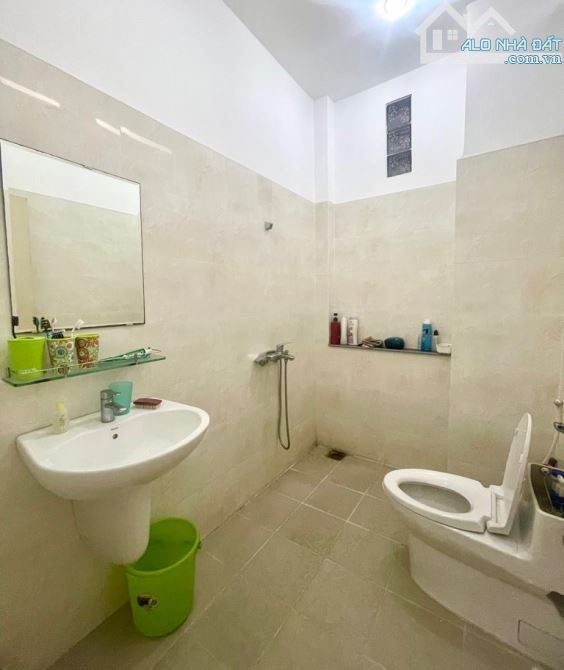 HẺM 6M-NHÀ 4 TẦNG-NGANG 4M-5PN-84M2-Ở NGAY-THỐNG NHẤT-PHƯỜNG 16 GÒ VẤP-NHỈNH 7 TỶ TL - 6