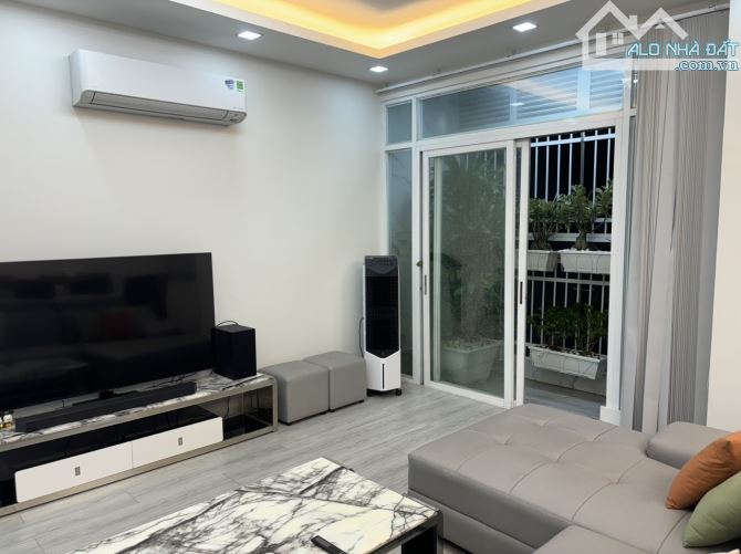 Cần bán Penthouse - Căn hộ Satra 163 Phan đăng lưu, Phường 1, Quận Phú Nhuận: - 9