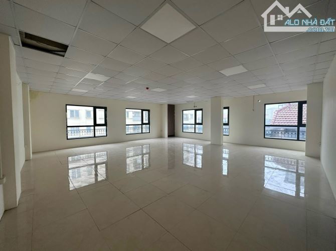 Cho thuê Văn Phòng 80m2 - 175m2 giá 16tr/tháng tại Nguyễn Cơ Thạch - Mỹ Đình