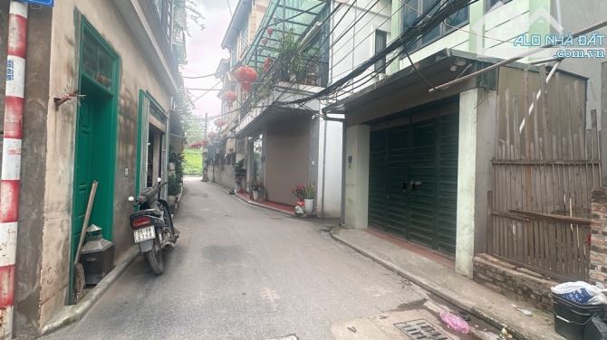 BÁN ĐẤT - THƯỢNG THANH - LONG BIÊN 50M - 4,1TỶ - NGÕ THÔNG - Ô TÔ