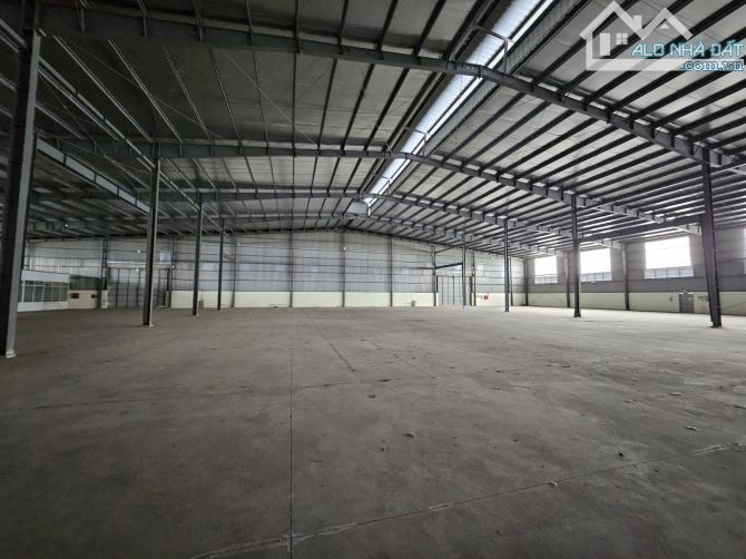 Cho thuê kho xưởng KCN Tân Quang, Huyện Văn Lâm, Hưng Yên. DT: 7000m2. Giá: 70k/m2