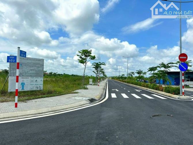 Bán gấp lô đất 85m2 xã Phạm Văn Hai, xây dựng hết đất, hỗ trợ giấy phép xây dựng