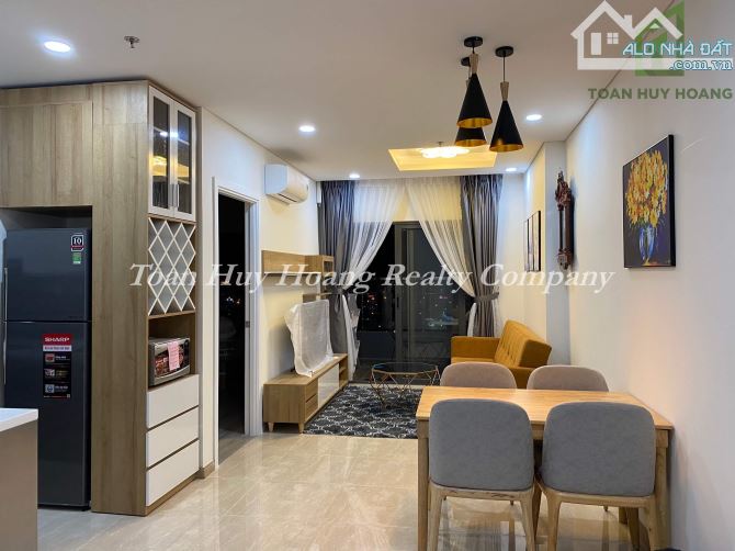 Cho thuê căn hộ tại Monarchy B đường Trần Hưng Đạo 2PN full nội thất đẹp-TOÀN HUY HOÀNG