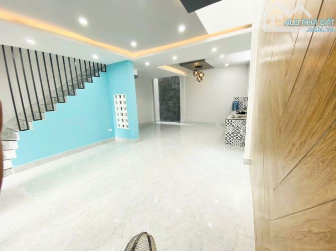BÁN NHÀ ĐẸP 1 LẦU 1 TRỆT PHƯỜNG ĐIỂM TRUNG TÂM BIÊN HÒA, TẠI P. QUANG VINH. - 1