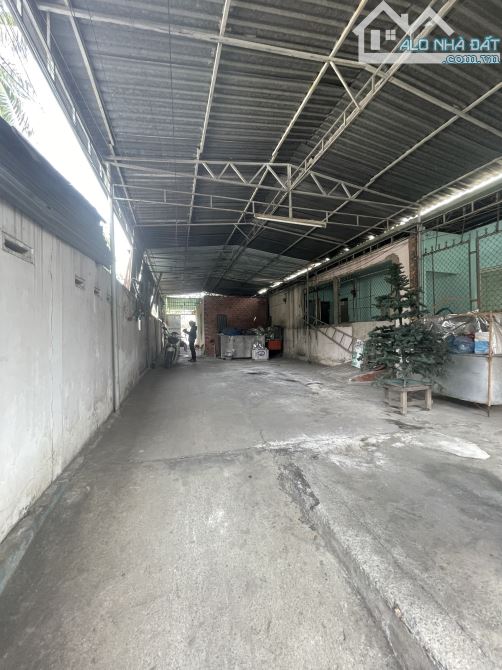 Bán 1000m2 đất mặt tiền QL1A, Linh Trung, Thủ Đức, giá 45 tỷ - 2