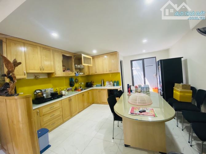 NHÀ NGAY CHỢ HOÀ MỸ, Phường Hoà Minh, Ngô Chân Lưu, 60m2,3 tầng, 3,3 tỷ thương lượng - 2