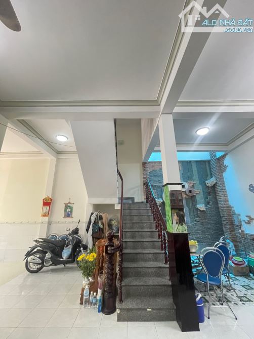 Bán nhà phố gần Vinpearl, Vĩnh Nguyên Nha Trang - 2