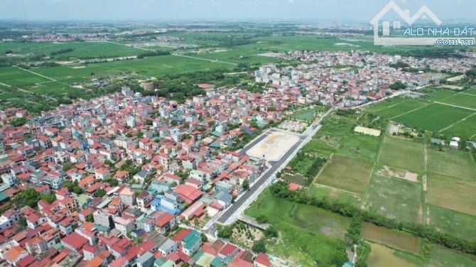 Bán lô đất LK1-4 Tổ 3 thị trấn Quang Minh - Mê Linh 80m2 - gần trạm y tế Quang Minh - 3