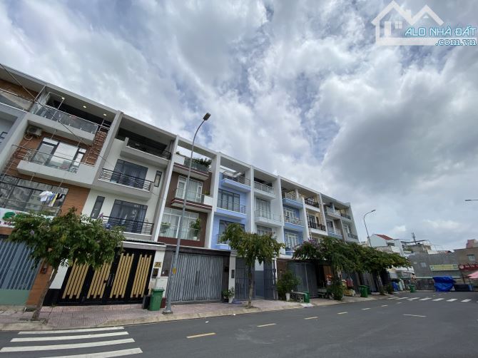 Bán nhà 4 tầng đường Tăng Nhơn Phú, Phước Long B, Giá 11,5 tỷ - 2