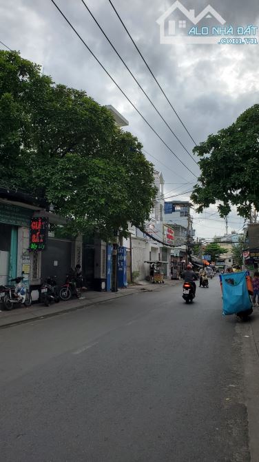 Cho thuê nhà mặt tiền Trần Văn Quang, P10, Tân Bình đông dân cư - 3