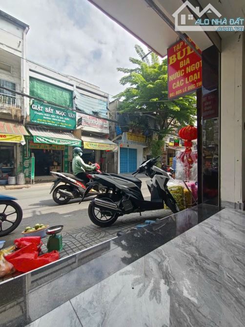 Bán nhà mặt tiền Lê Đức Thọ, P16, Gv. Ngay chợ Xóm Mới