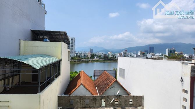 Bán khách sạn 5 tầng, 2 MT đường Đống Đa, Tp Quy Nhơn - 4