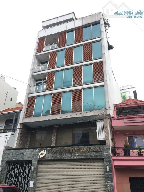 *Bán nhà 4 tầng (100m2), đường Điện Biên Phủ, gần Nguyễn Tri Phương, giá 16Tỷ TL