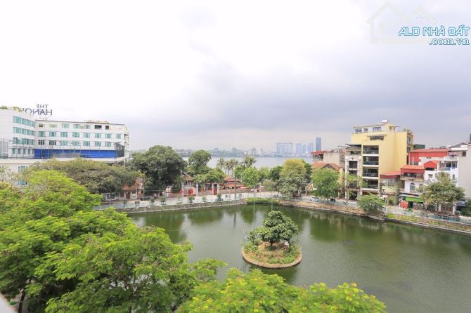 Cho thuê 1n1k 42m2 Phố Yên Hoa, Ban công view Hồ, full đồ, thang máy, giá 9 triệu - 10