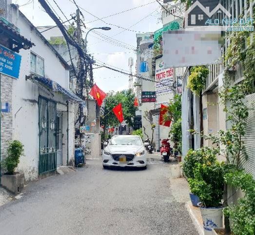 Bán nhà quận Gò Vấp, Nguyễn Văn Lượng, hẻm xe hơi đỗ cổng, 70M², hơn 4 tỷ. - 1
