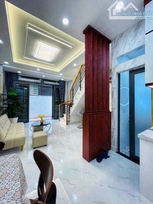 Bán nhà xoay vốn làm ăn Huỳnh Văn Bánh , P15,Quận phú Nhuận DT:42,1m2 Giá: 3 tỷ570 - 2