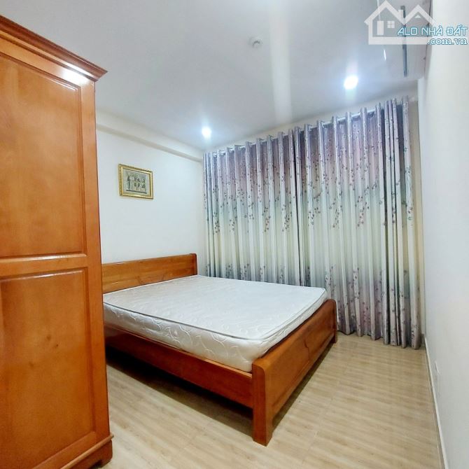 Căn hộ 80m2, 2p ngủ,2wc,nội thất, chung cư Ruby garden Tân Bình giá 9,5tr - 2