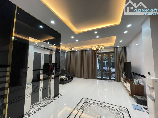 Cho thuê biệt thự Trung Văn Olympia, 180m2, 4 tầng, thang máy, hiện đại làm vp, nhà ở - 2