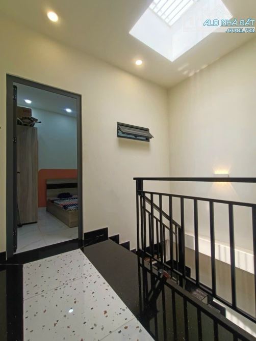Bán nhà mặt tiền Lê Đức Thọ, P16, Gv. Ngay chợ Xóm Mới - 3