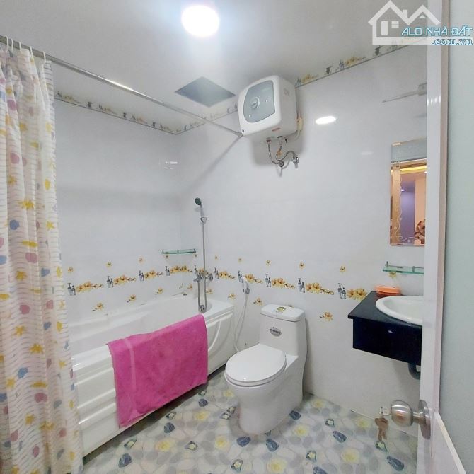 Căn hộ 80m2, 2p ngủ,2wc,nội thất, chung cư Ruby garden Tân Bình giá 9,5tr - 3