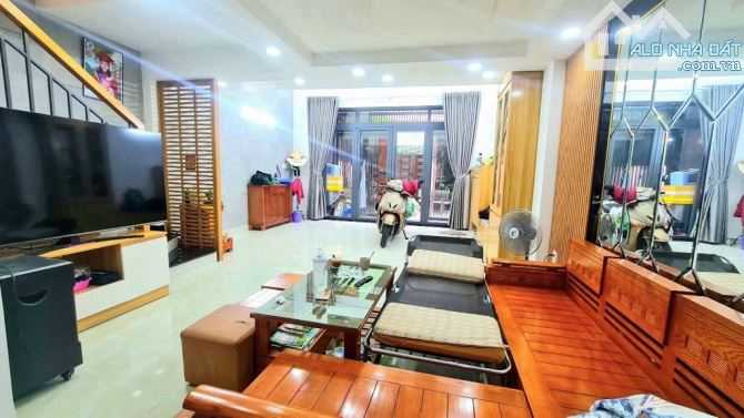 Bán nhà 5 Lầu, 45M2, Full Nội Thất,KPLĐB ÔTÔ Ngủ ở Nhà, Ngay CITYLAND, LOTTE, Nhỉnh 6 Tỷ - 6