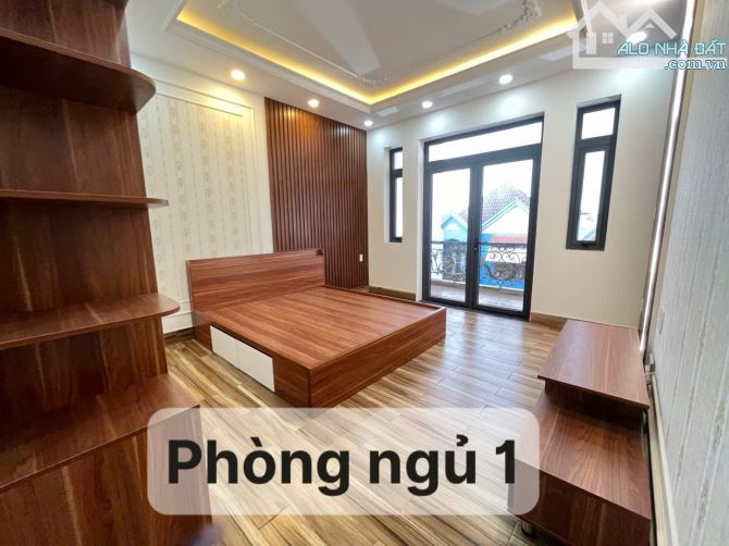 Bán Nhà GÓC 2 MẶT TIỀN ( 6 x20)  3 Lầu Ngay Chợ Hiệp Bình sân đậu xe hơi - 8