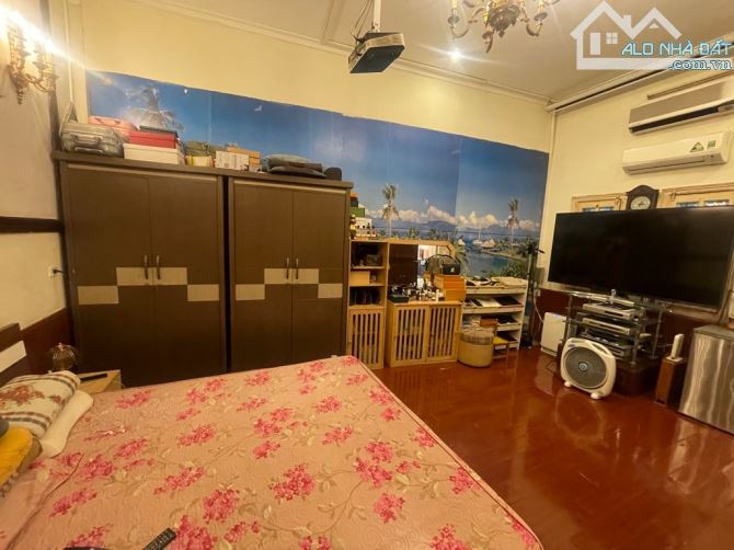 BÁN NHÀ PHỐ NGUYỄN KHUYẾN HÀ ĐÔNG HÀ NỘI DT 60M 4 TẦNG CHỈ 11.6 TỶ - 9