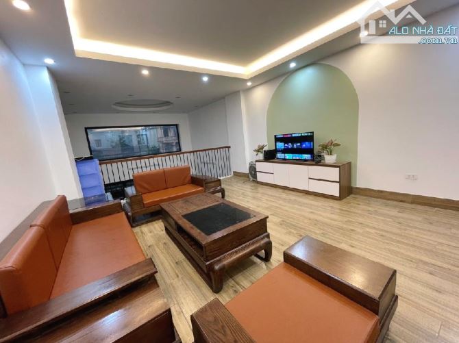 Nhà dân xây, Ô Tô đỗ, Kinh doanh, view đẹp, 54m2, giá 6 tỷ - 3