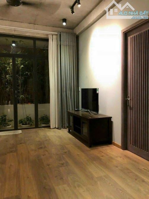 Bán nhà 3 tầng thiết kế hiện đại Dt 120m2 thuộc KĐT Hà Quang 2, ngang 8m, giá 9.5 tỷ - 6