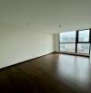 Cho thuê căn hộ cao cấp 34T - KĐT Trung Hòa, 153 m². 3 phòng ngủ đồ cơ bản.