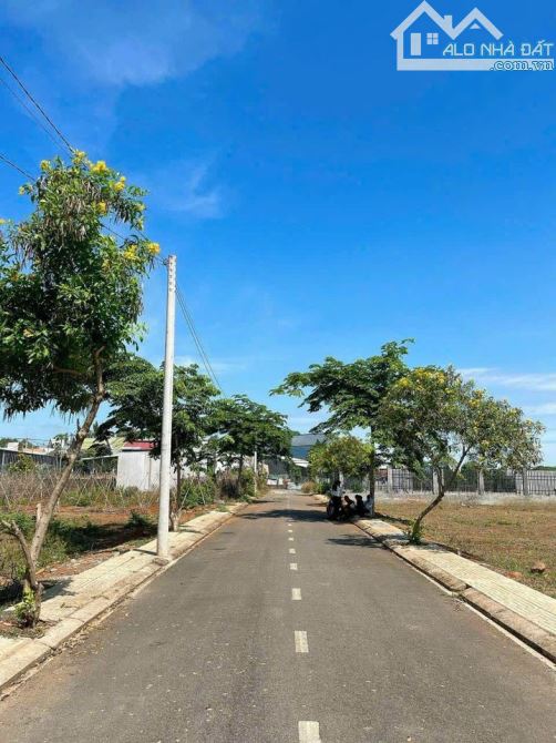 HOT! 💥 Bán Đất Đầu Làng Bưởi Tân Triều Giá F0