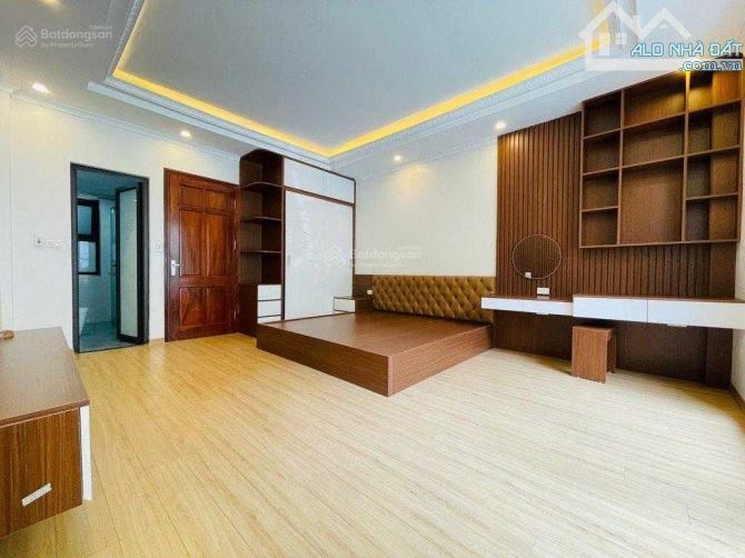 Cần bán gấp nhà 6 tầng thang máy- Hồ Tùng Mậu- Mai Dịch- Cầu Giấy- full nội thất nhỉnh 9 t