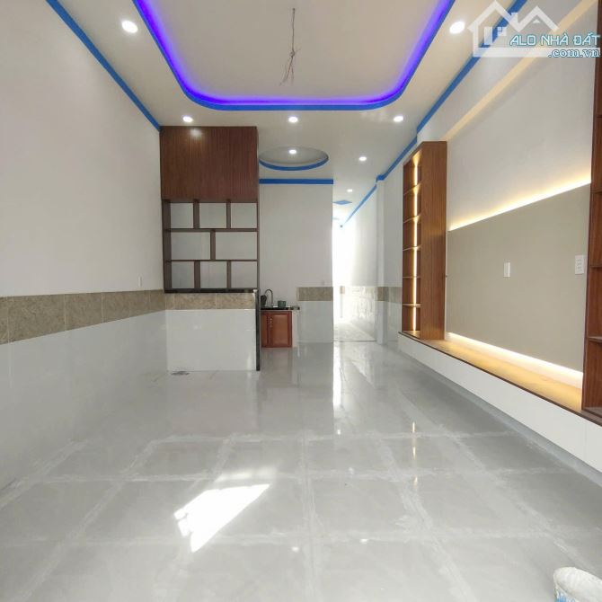 Bán Nhanh Nhà Dt 80m2 Ngay Bigc Dưới 2 Tỷ Dĩ An - 1