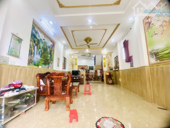 Nhà Bán Q12 Khu Phân Lô Nhà Cao Tầng-  59m2 - 3 Tầng - Sân Thượng- Đường 10m. Nhỉnh 5Tỷ. - 1