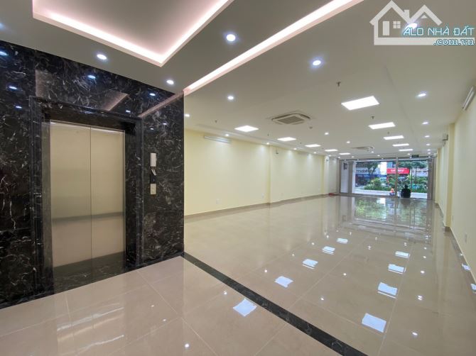 Cho thuê mặt phố Quang Trung 160m x 7 tầng 1 hầm thông sàn thang máy 100tr - 1