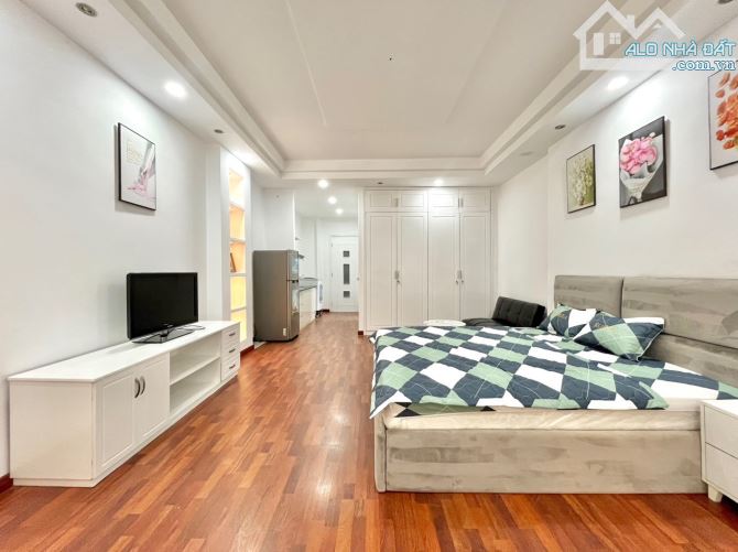 ‼️ Vừa Trống Phòng Bancon 40m2 tại Cầu Ông Lãnh Quận 1 - 2