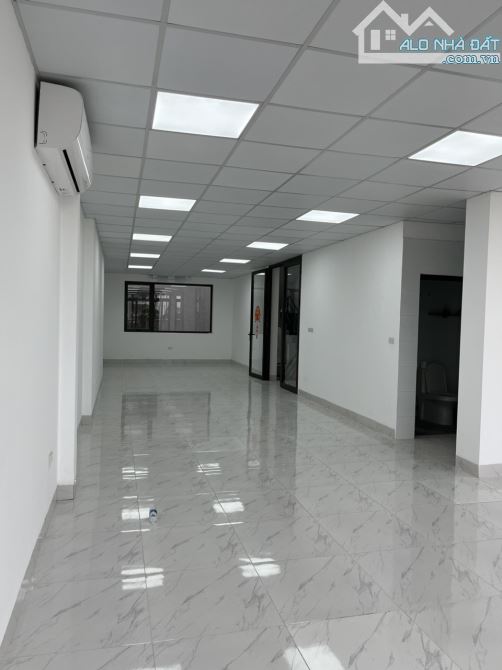 Cho thuê văn phòng 130m2 giá 18tr/tháng tại Hàm Nghi - Mỹ Đình, bàn giao đầy đủ - 2