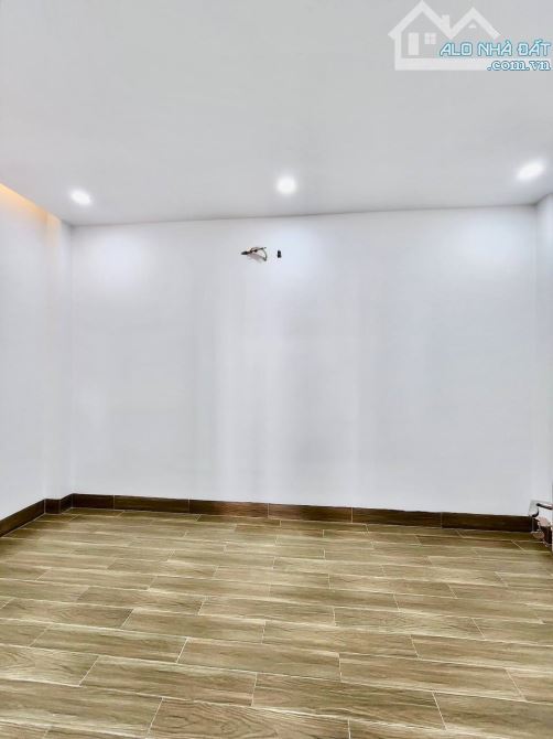 Nhà Mặt Tiền Huỳnh Đăng Thơ, 50m2 , Ngang 5M , 3 Tầng , Cách Cầu Chữ Y 300m , 3 Tỷ xxx - 3