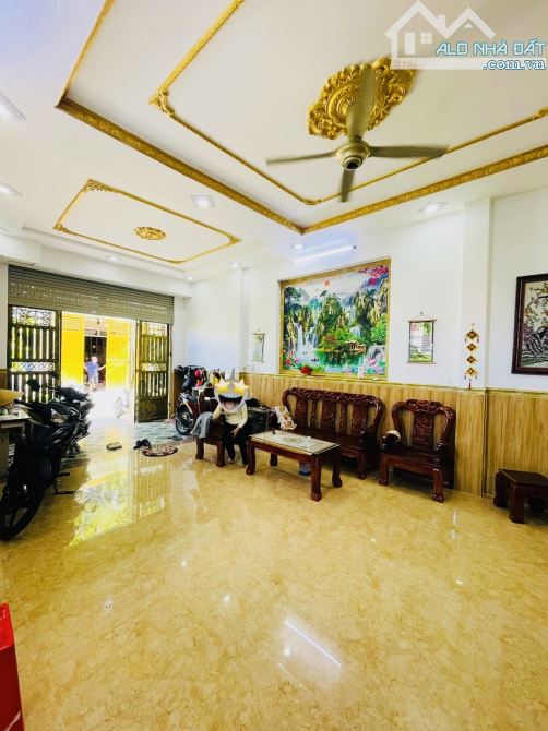 Nhà Bán Q12 Khu Phân Lô Nhà Cao Tầng-  59m2 - 3 Tầng - Sân Thượng- Đường 10m. Nhỉnh 5Tỷ. - 7